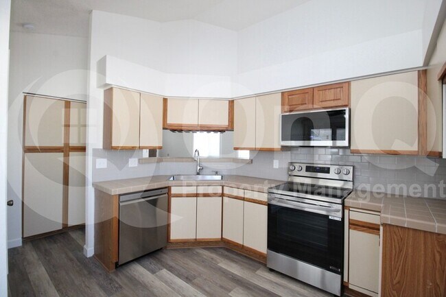 Foto del edificio - 3902 E White Aster St