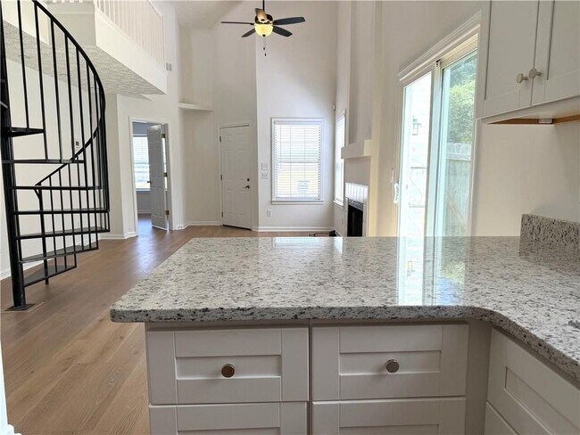 Foto del edificio - 2802 Pine Valley Way NW