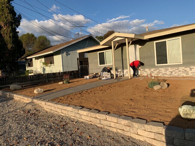 Building Photo - 1222 Turquoise Ave