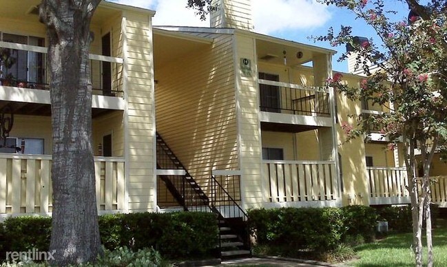 Foto del edificio - 503 Davis Rd