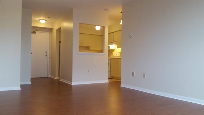 Building Photo - 7180 Andrew St