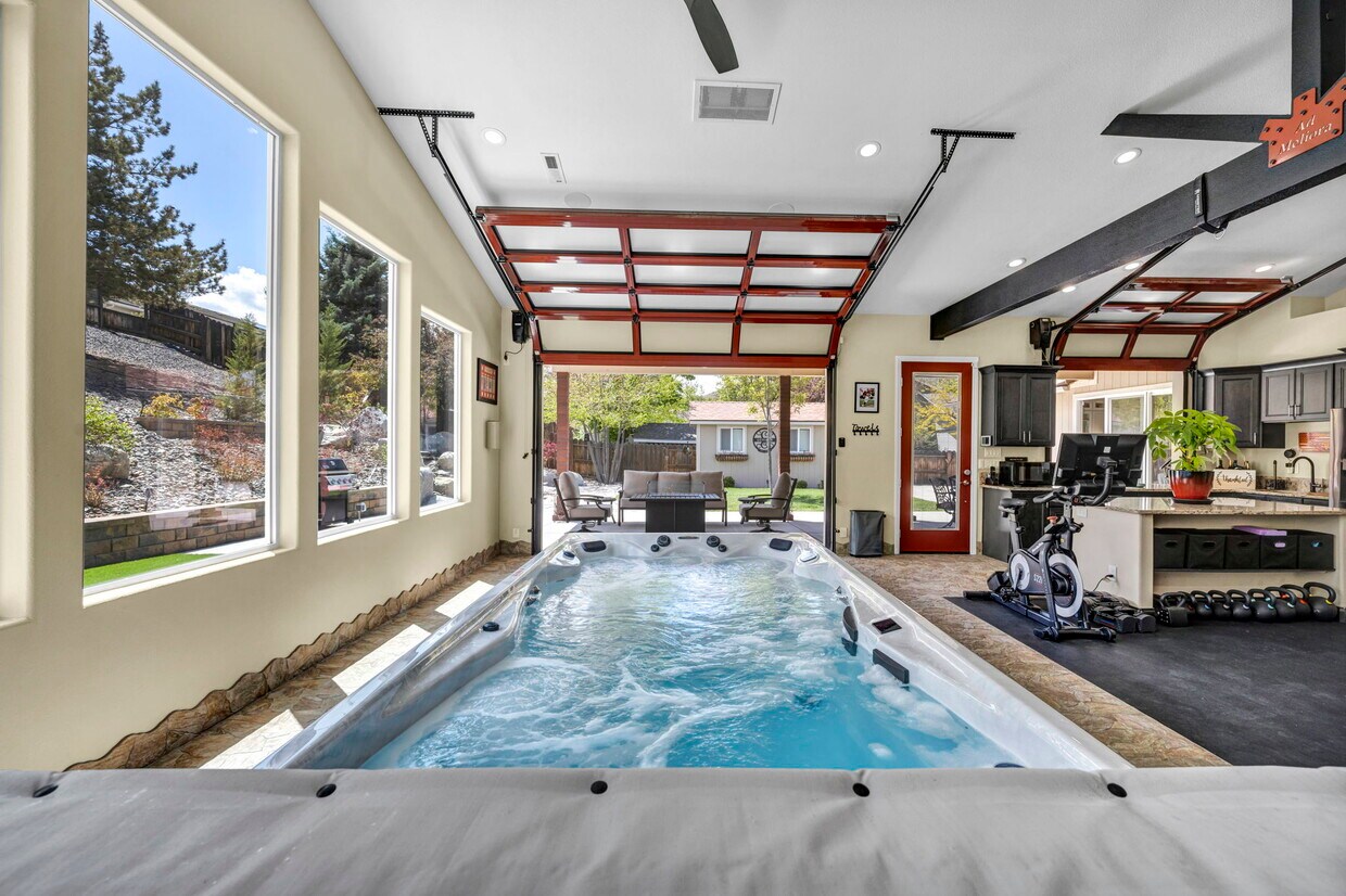 Foto principal - 6015 Stillmeadow Dr