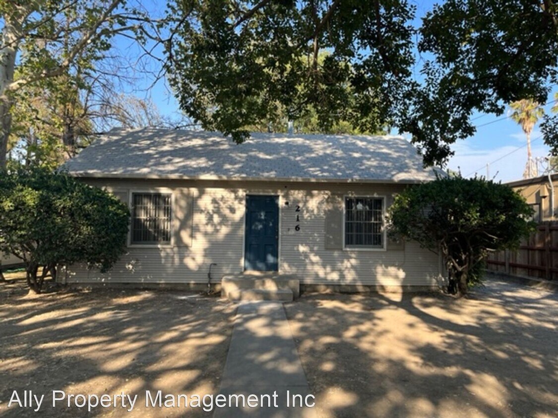 Primary Photo - 2 br, 1 bath House - 216 I Street