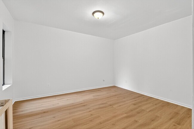 Foto del edificio - 270 Harrison Ave