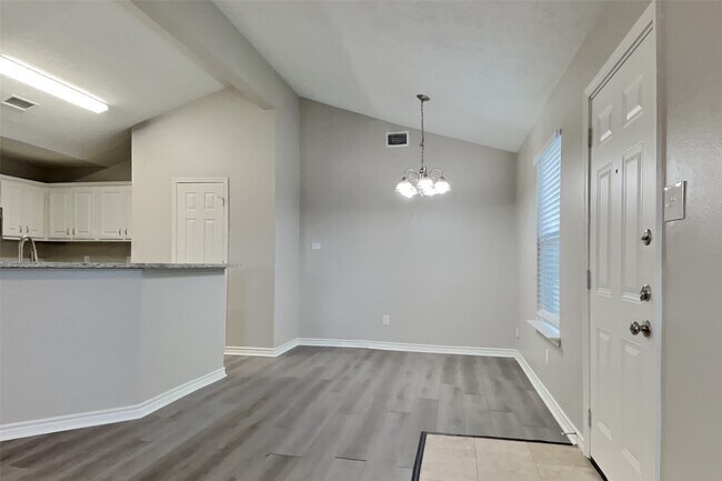 Foto del edificio - 4938 Comal River Loop