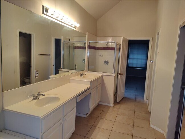 Foto del edificio - 13312 Chasewood Cove