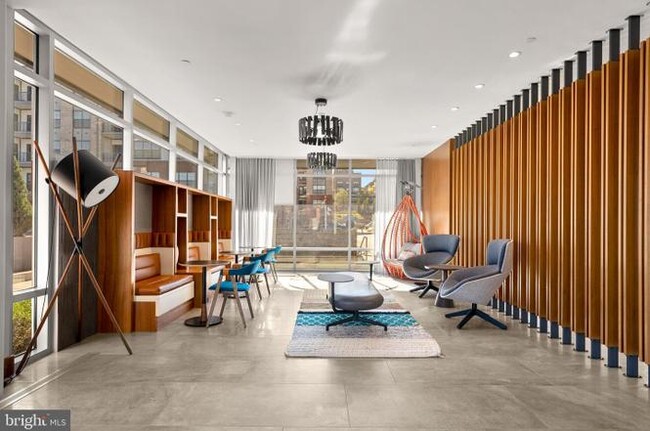 Foto del edificio - 145 Riverhaven Dr