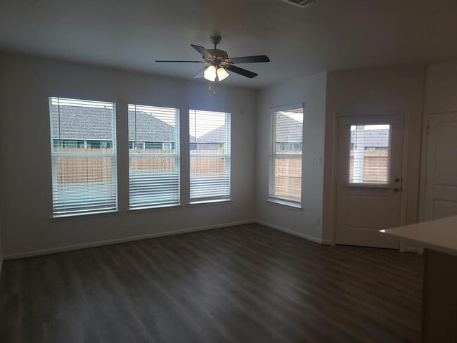 Building Photo - 1023 Tillman Ln