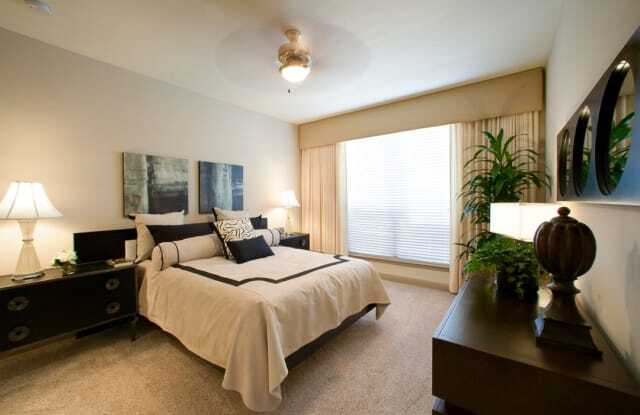 Building Photo - Save Up to $700 – Move-In Special!