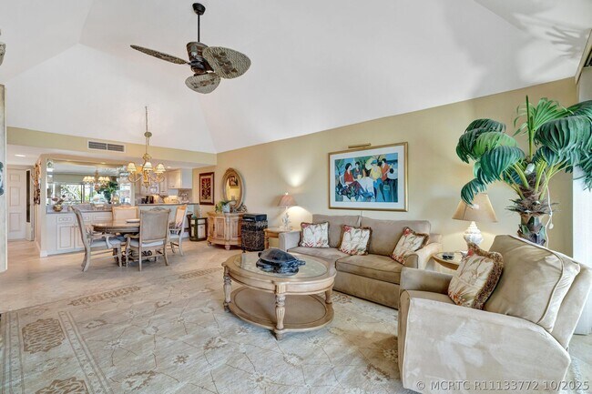 Foto del edificio - 1555 NE Ocean Blvd