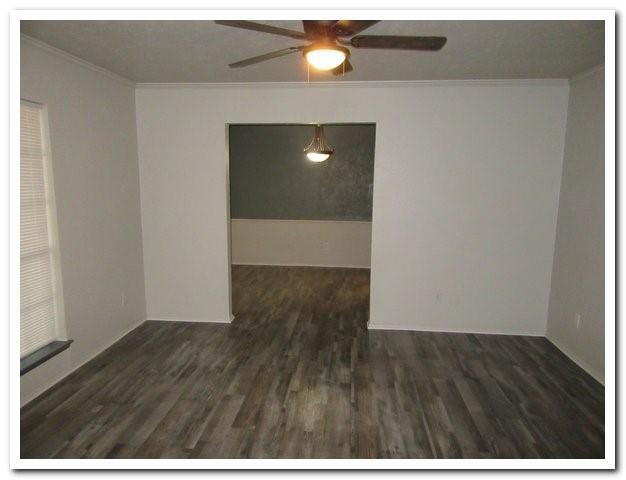 Foto del edificio - 5713 Christie Ln