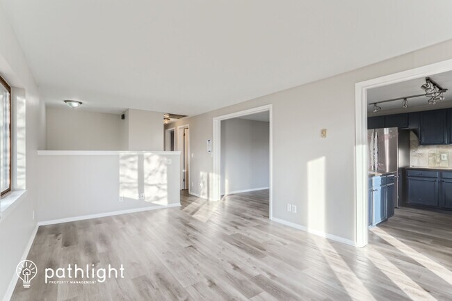 Building Photo - 1302 S Gray St, Lakewood, CO, 80232