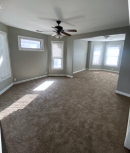 Foto del edificio - 3926 W Byron St