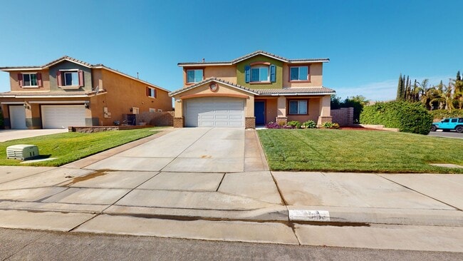 Building Photo - 3/2.5 Two Story Home located in Mission Gr...