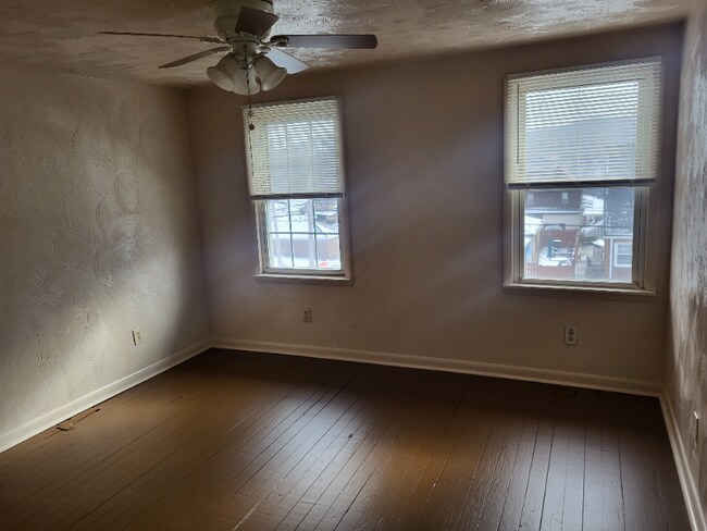 Foto del edificio - 205 Modisette Ave