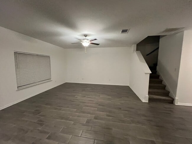 Building Photo - 18413 Quiet Range Dr