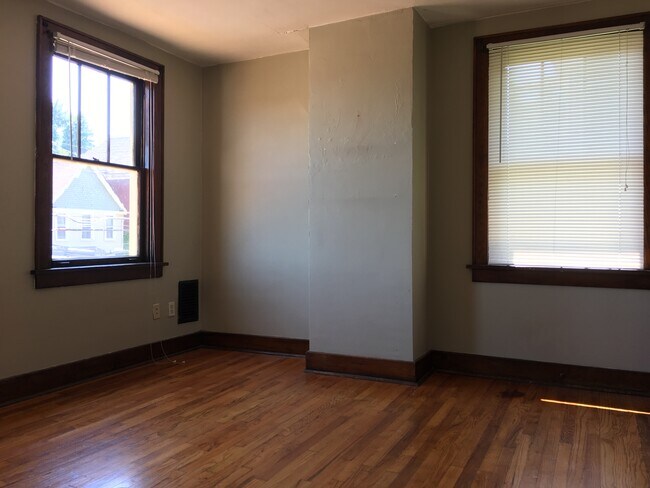 Building Photo - 3127 Terrace St