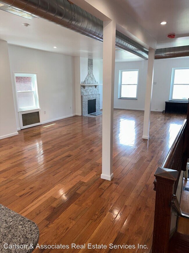 Foto del edificio - 2 br, 2.5 bath House - 433 S Pacfic