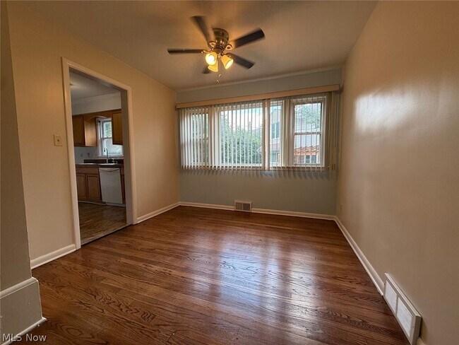 Foto del edificio - 24113 E Silsby Rd