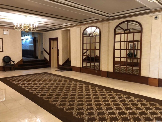 Foto del edificio - 623 Central Ave