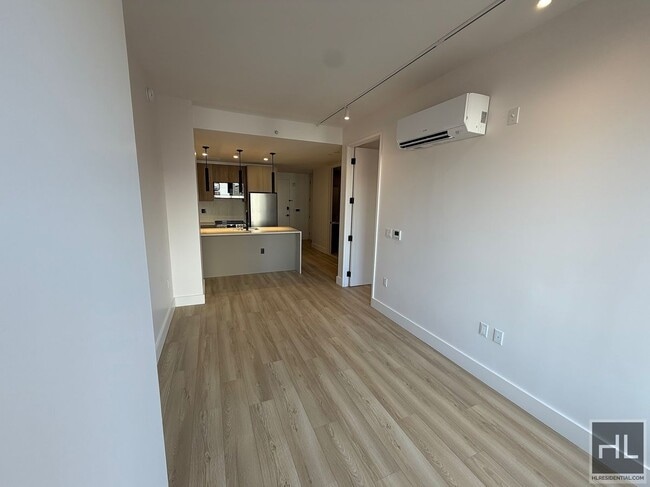 Building Photo - 85-84 4th Ave
