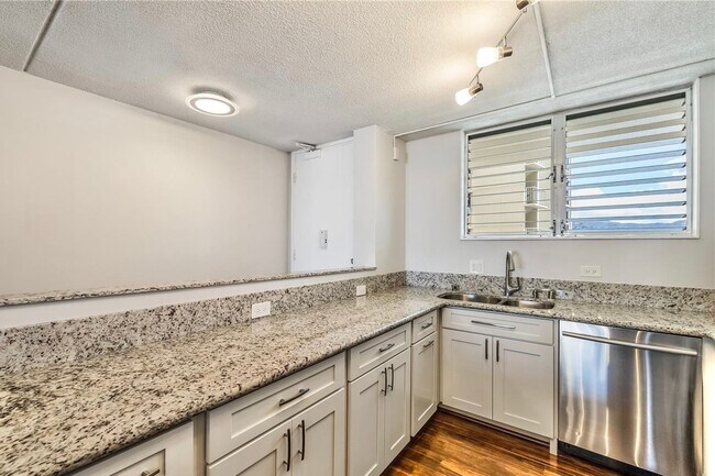 Foto del edificio - Great Location Awesome View and Amenities | 2-Bed 2-Bath 1-Parking