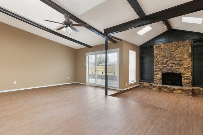 Building Photo - 912 Heather Knoll Dr