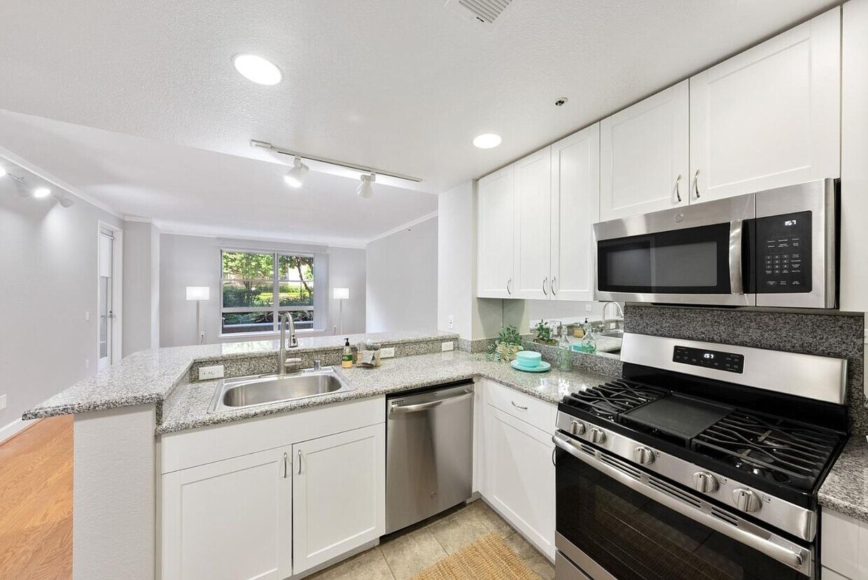 20488 Stevens Creek Blvd Unit 1103, Cupertino, CA 95014 Condo for