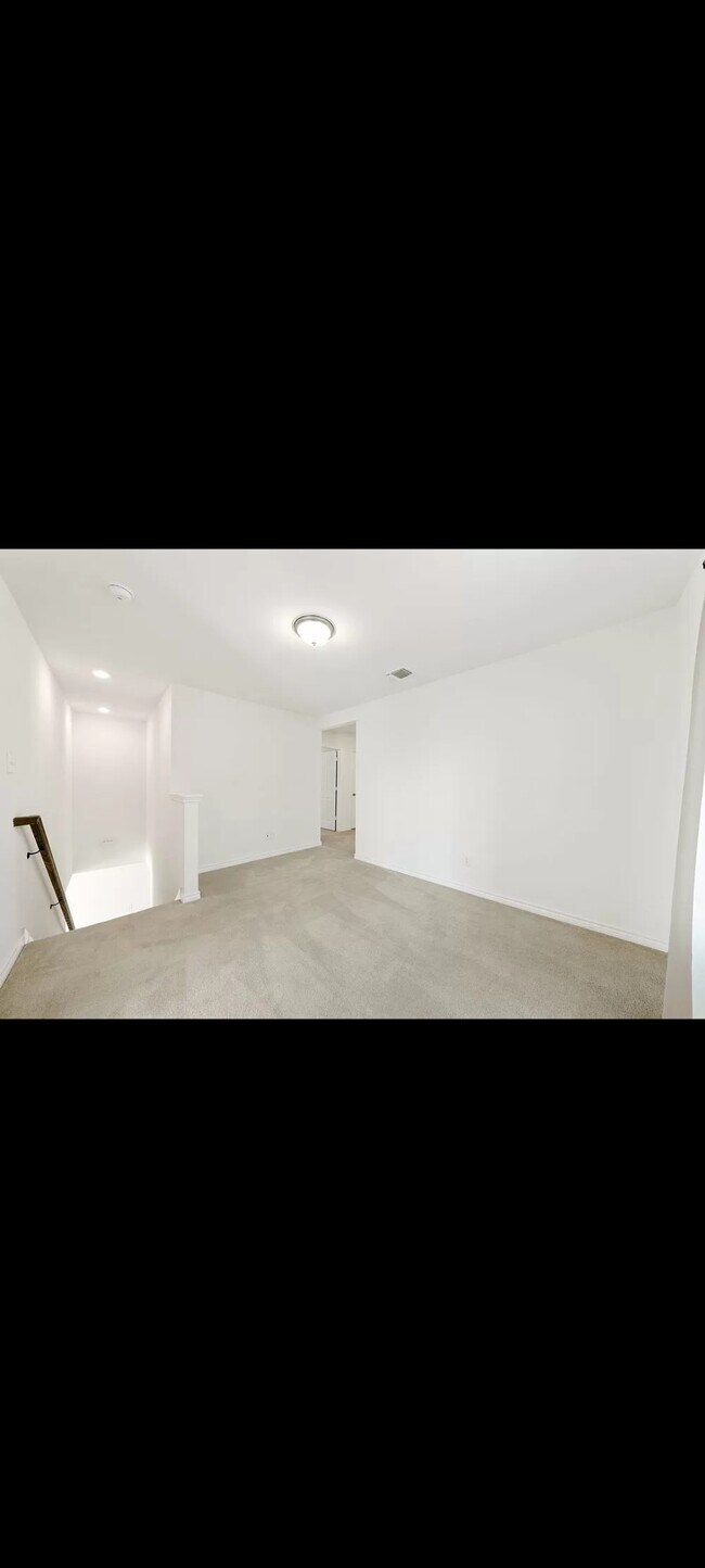 Building Photo - 3218 Comanche Crossing