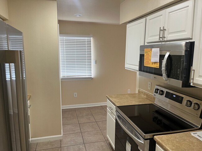 Foto del edificio - Adorable New Orleans East Home