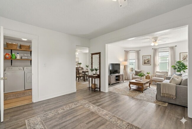 Foto del edificio - 1714 Castle Ave