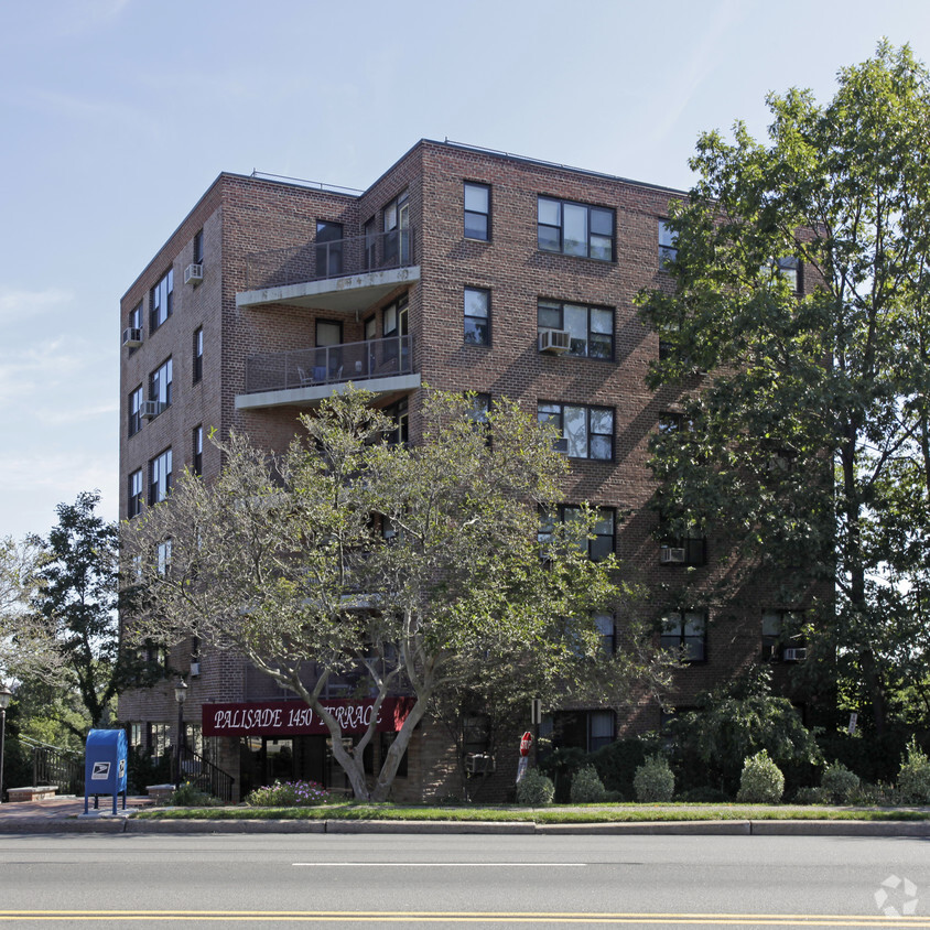 Building Photo - Palisade Terrace