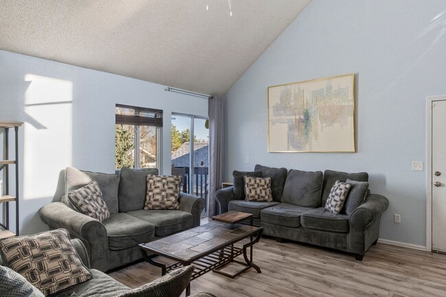 Foto del edificio - Amazing 1 bedroom Condo & Large Loft