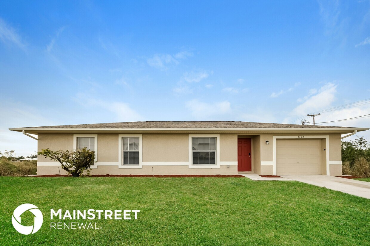 Foto principal - 2302 Loraine Ave S