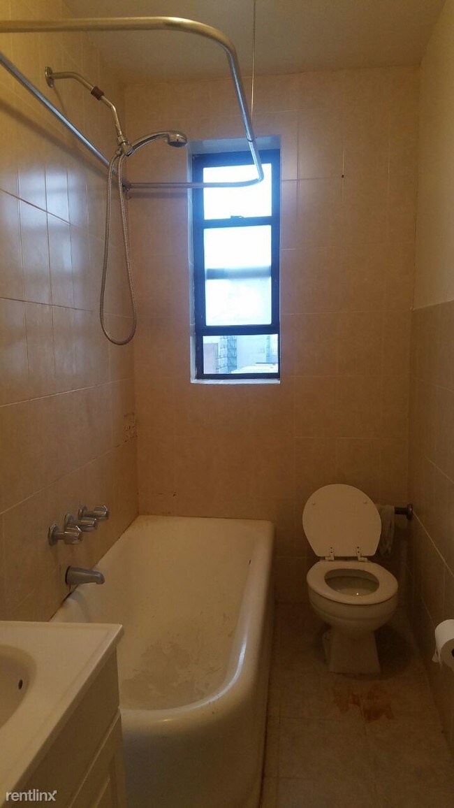 Foto del edificio - 6301 23rd Ave