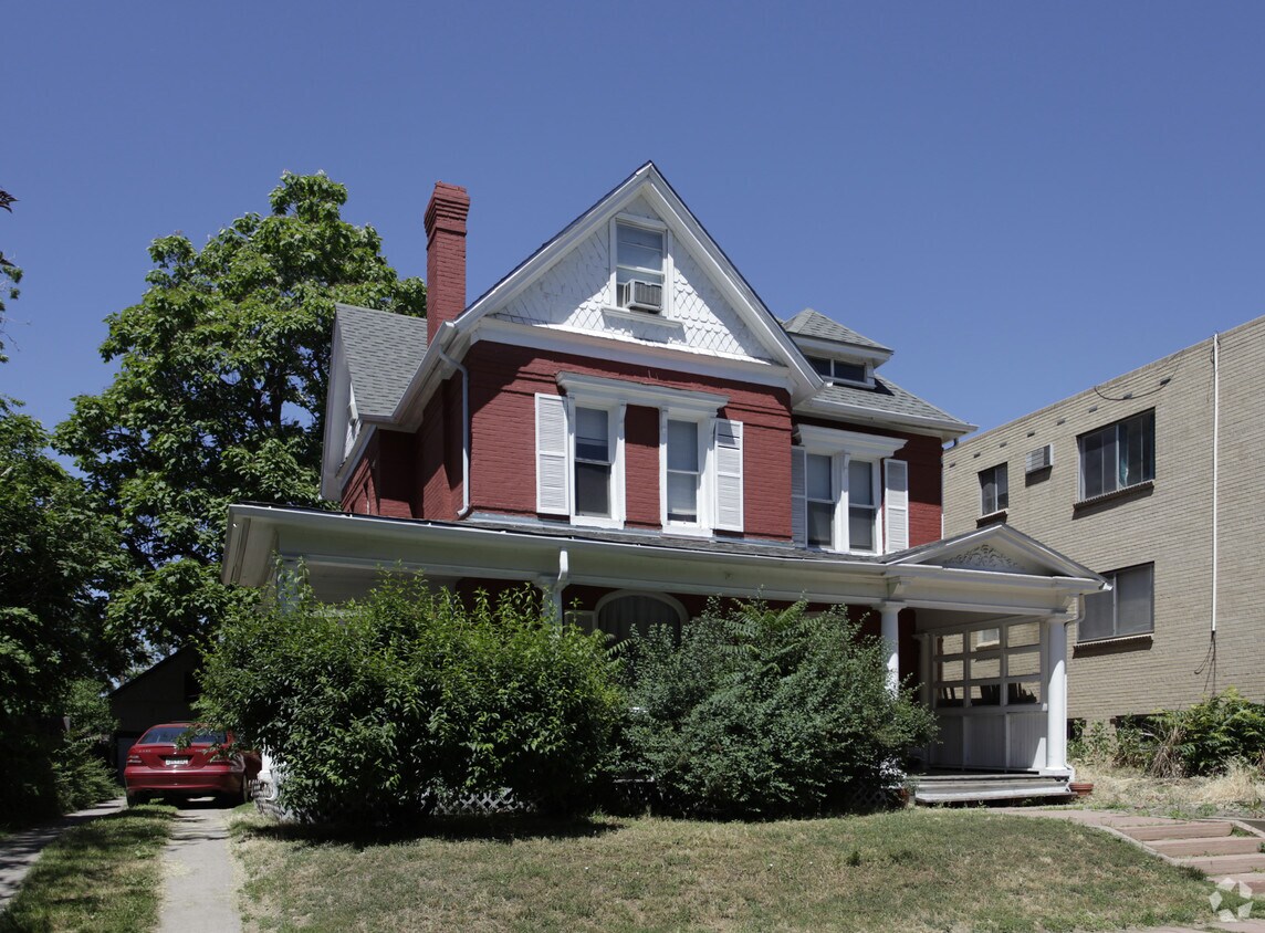 Primary Photo - 1631 Race St