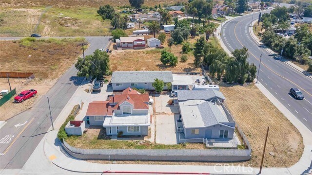 Foto del edificio - 4393 Tyler St