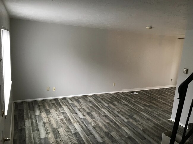 Building Photo - 1220 S Juniper St