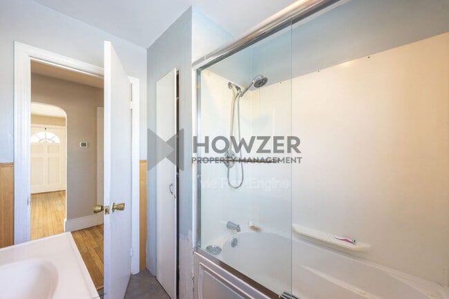 Foto del edificio - 19 Illinois St