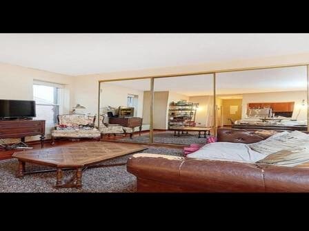 Foto principal - 10104 4th Ave