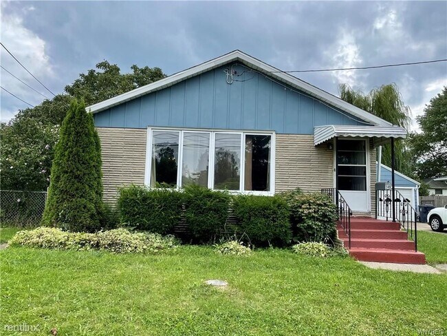Building Photo - 3 br, 1 bath House - 149 Firestone St