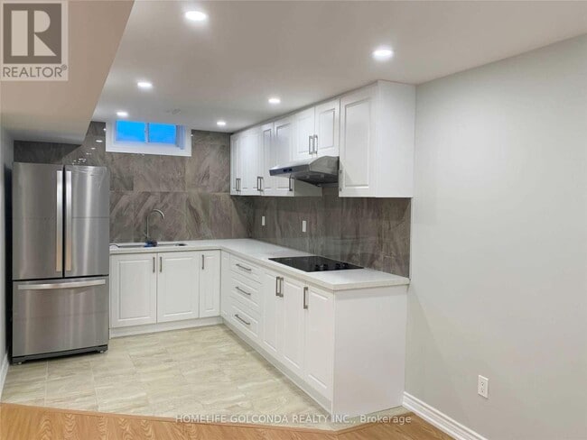 Building Photo - 166 Hillcroft Dr