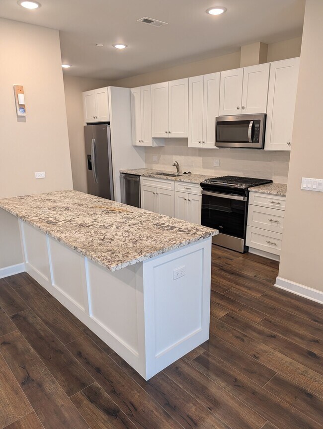 Foto del edificio - 1534 E 66th Pl