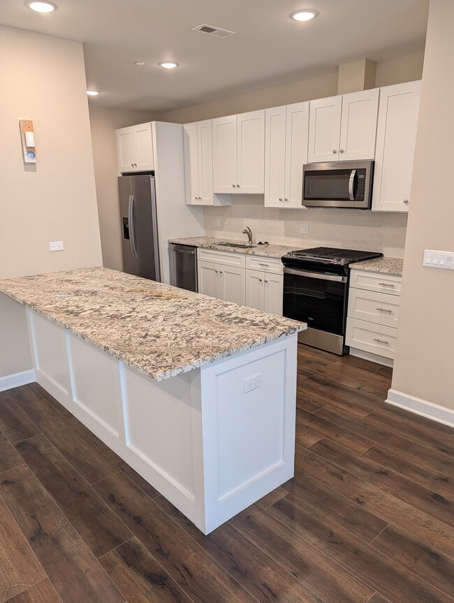 Photo - 1534 E 66th Pl Apartment