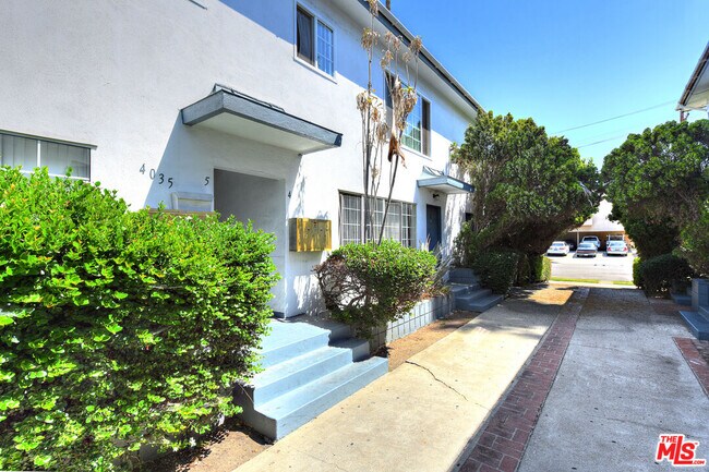 Foto del edificio - 4035 Inglewood Blvd