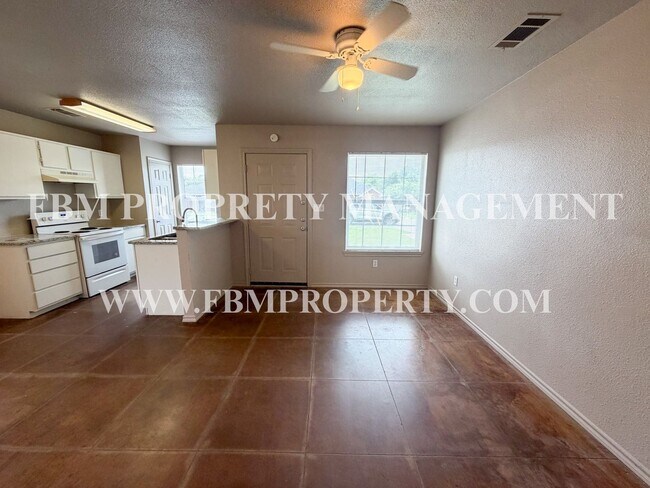 Foto del edificio - 212 West Lamar St
