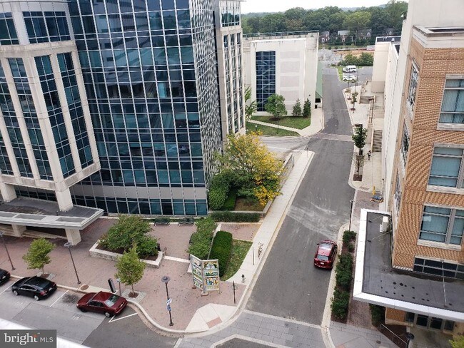 Building Photo - 6506 America Blvd