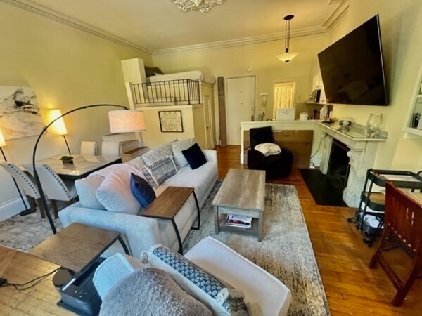 Foto principal - 247 Beacon St