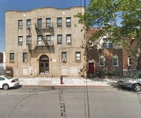 Primary Photo - 2561 Bronxwood Ave