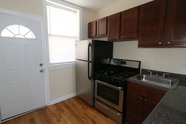 Foto del edificio - 4329 N Wolcott Ave